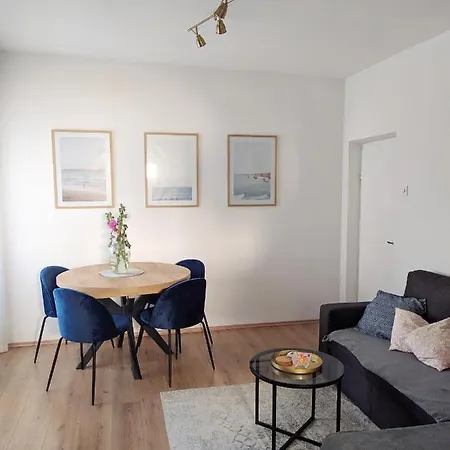 Modern With 3 Bedrooms Apartman *
